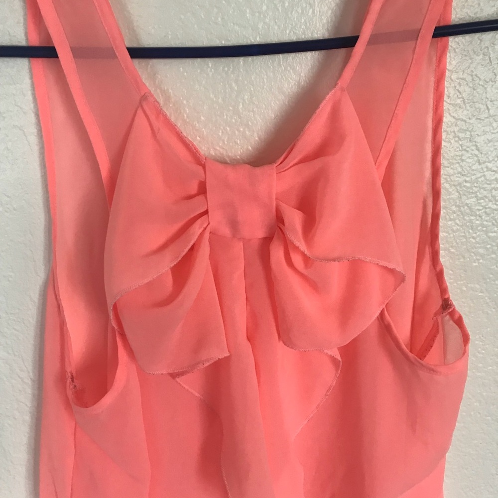 Pink tank top